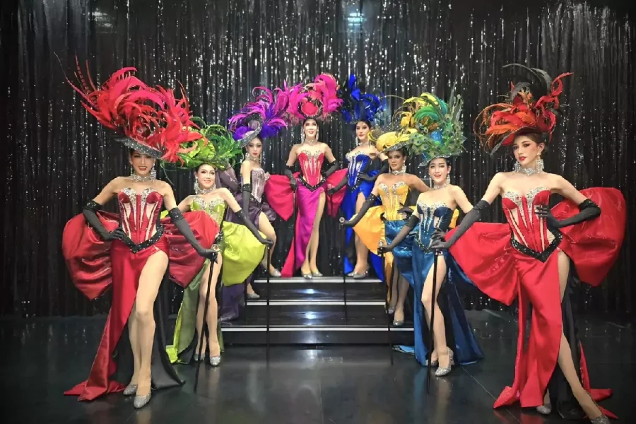 Calypso Cabaret Show & Sunset Dinner Cruise