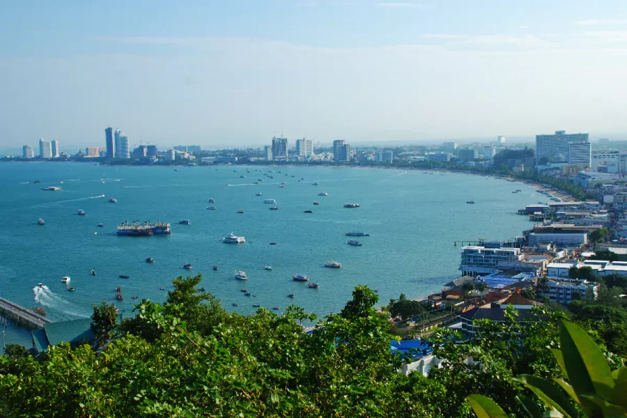 Pattaya City Tour (Big Buddha Temple, Pattaya View Point, Gems Gallery)