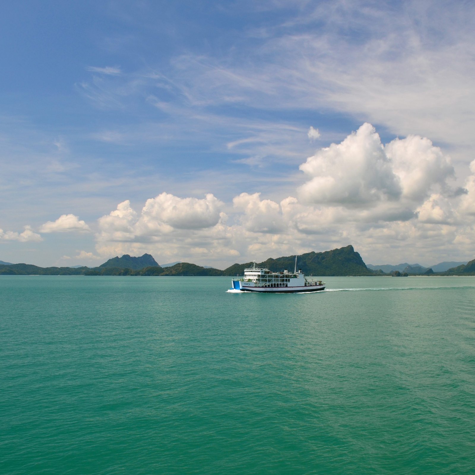 One Day Trip Angthong National Marine Park