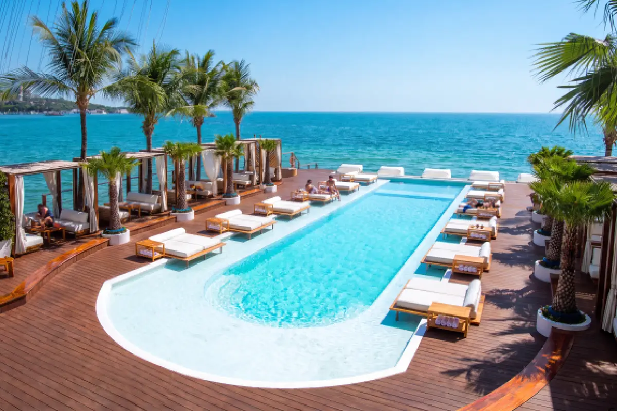Infinity pool at Sina Beach Club Pattaya